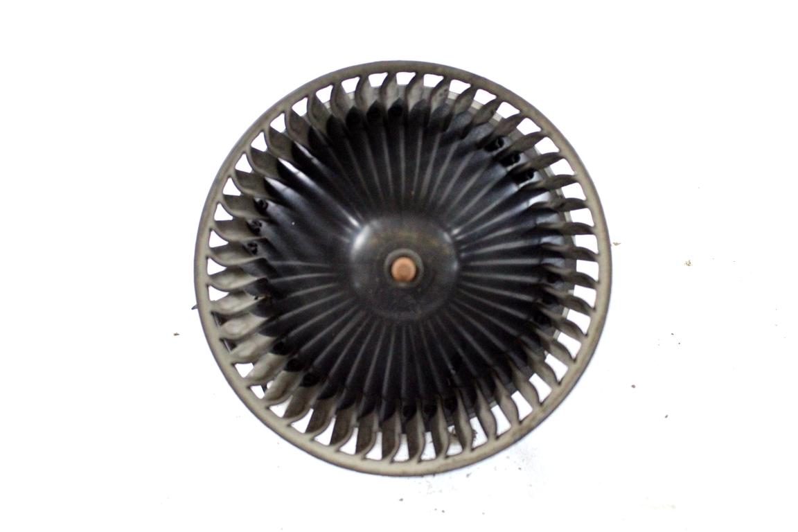 8E2H-18456-AA MOTORINO VENTOLA VENTILAZIONE ABITACOLO FORD FIESTA 1.4 G 71KW 5M 5P (2010) RICAMBIO USATO 0130115551