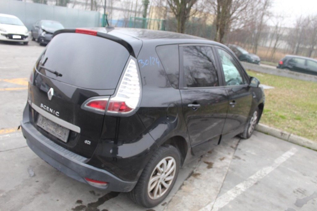 RENAULT MEGANE SCENIC XMOD 1.5 D 81KW 6M 5P (2015) RICAMBI IN MAGAZZINO