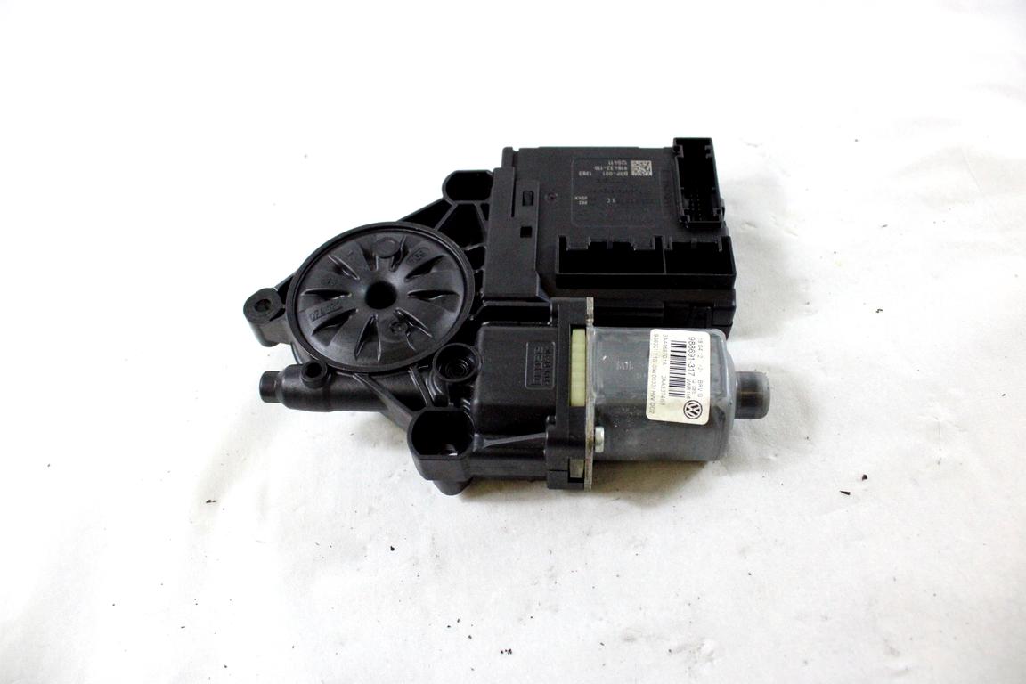 3AA959701A MOTORINO ALZA-VETRO ALZA-CRISTALLO PORTA ANTERIORE SINISTRA VOLKSWAGEN PASSAT SW 2.0 D 103KW AUT 5P (2012) RICAMBIO USATO 3C0959793B