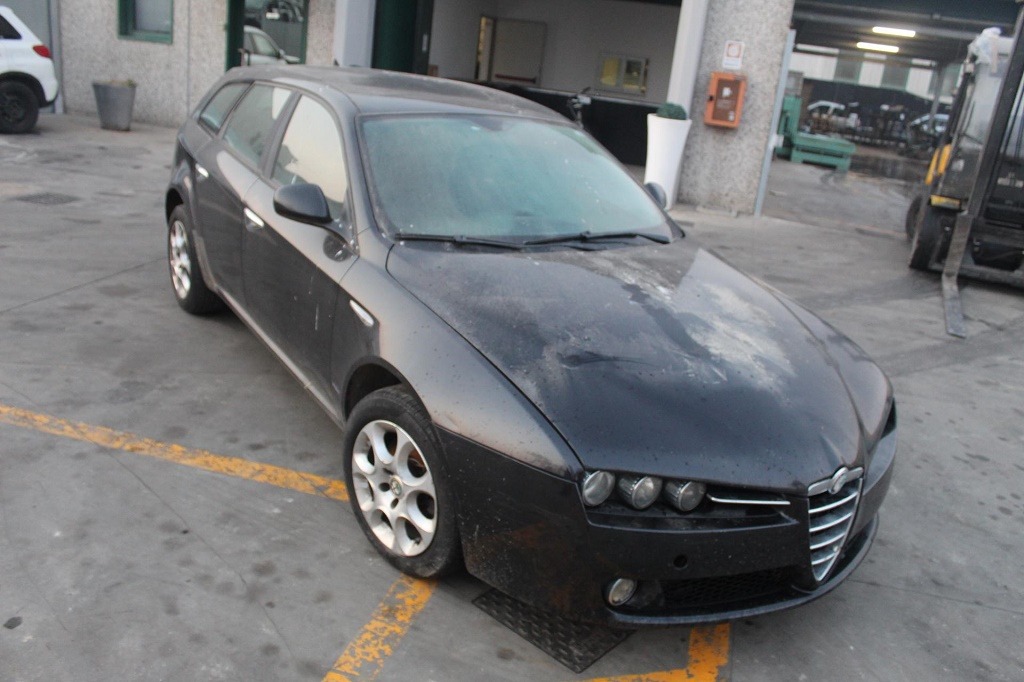 ALFA ROMEO 159 SW 1.9 D 110KW 6M 5P (2007) RICAMBI IN MAGAZZINO