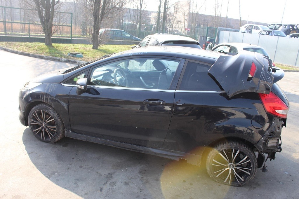 FORD FIESTA 1.6 D 66KW 5M 3P (2010) RICAMBI IN MAGAZZINO