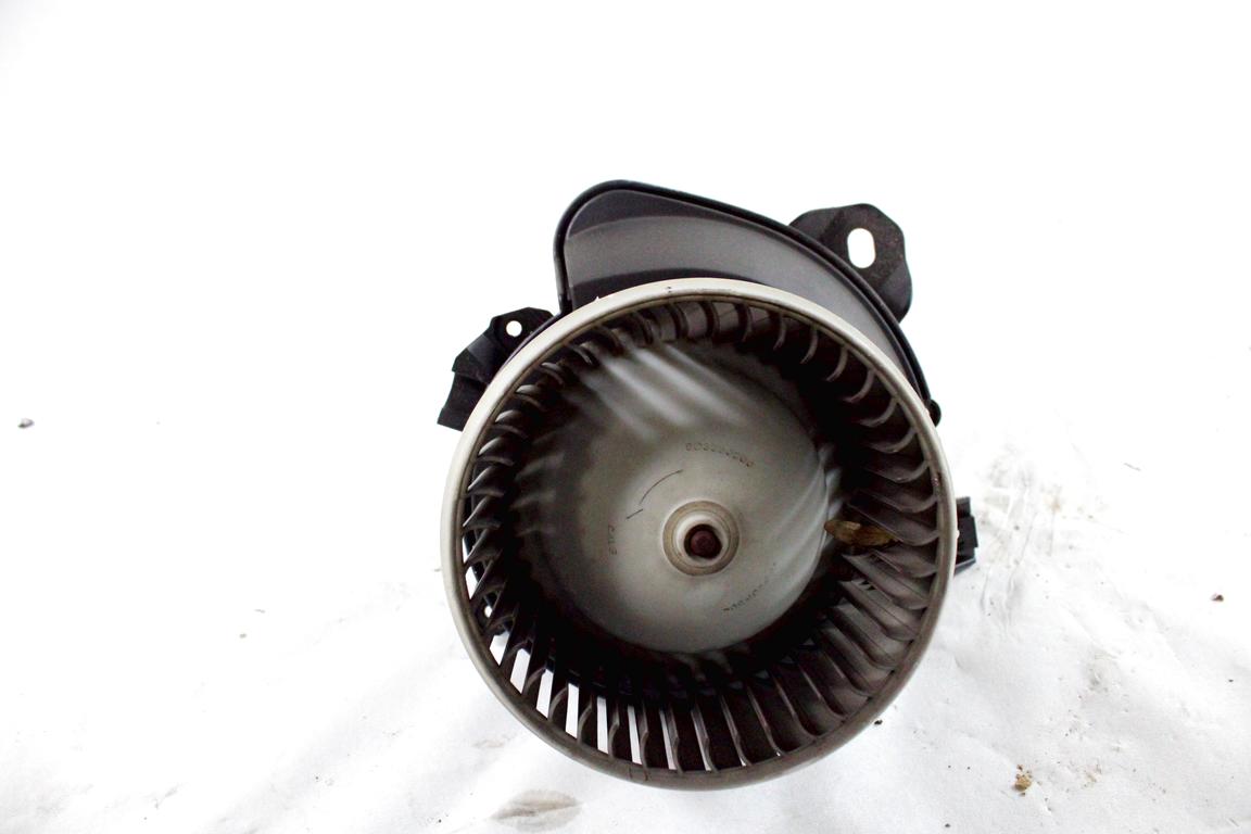 77364956 MOTORINO VENTOLA VENTILAZIONE ABITACOLO FIAT PUNTO EVO 1.4 M 57KW 5M 5P (2011) RICAMBIO USATO