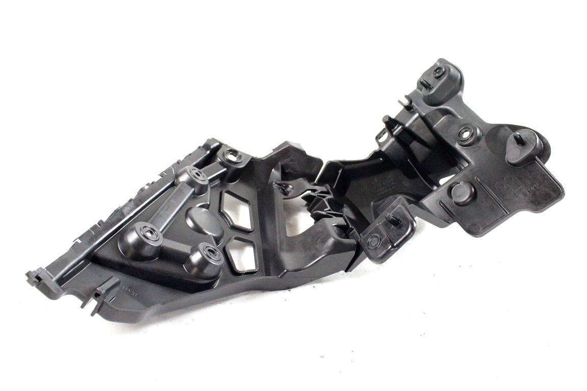 850446420R SUPPORTO PARAURTI POSTERIORE LATO DESTRO RENAULT CLIO 1.2 G 54KW 5M 5P (2015) RICAMBIO USATO