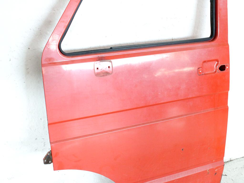 93917184 PORTA ANTERIORE SINISTRA GUIDATORE IVECO DAILY 35-8 2.5 D 53KW 5M 2P (1980) RICAMBIO USATO