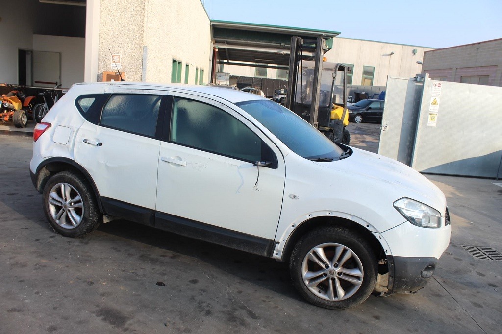 NISSAN QASHQAI 1.6 D 96KW 6M 5P (2013) RICAMBI IN MAGAZZINO