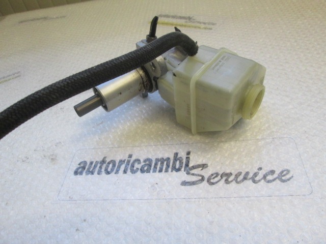 ZAVORNI CILINDER OEM N. 34336786629 ORIGINAL REZERVNI DEL BMW X3 E83 (2004 - 08/2006 ) DIESEL LETNIK 2005