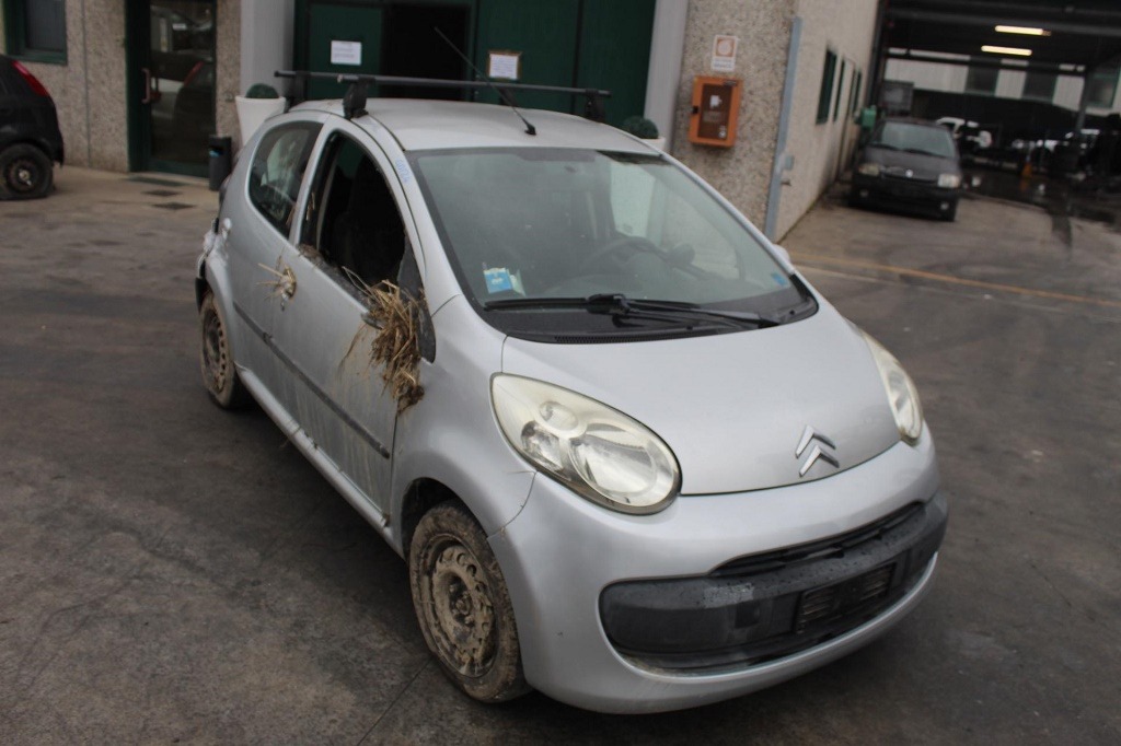 CITROEN C1 1.0 B 50KW 5M 5P (2007) RICAMBI USATI AUTO IN PIAZZALE 