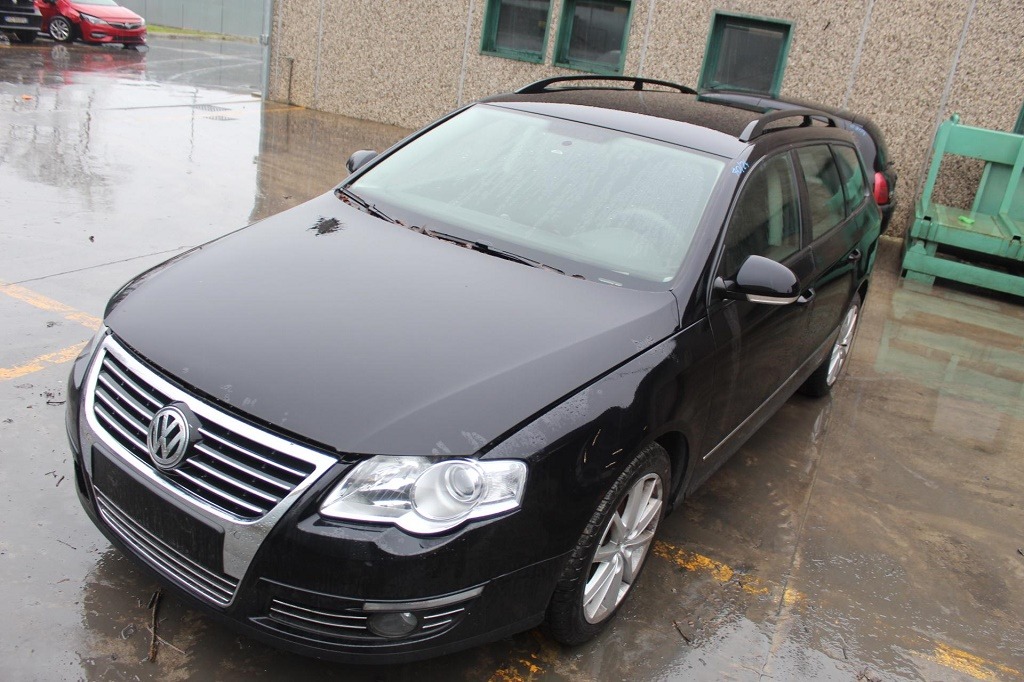 VOLKSWAGEN PASSAT SW 2.0 D 103KW 6M 5P (2008) RICAMBI IN MAGAZZINO