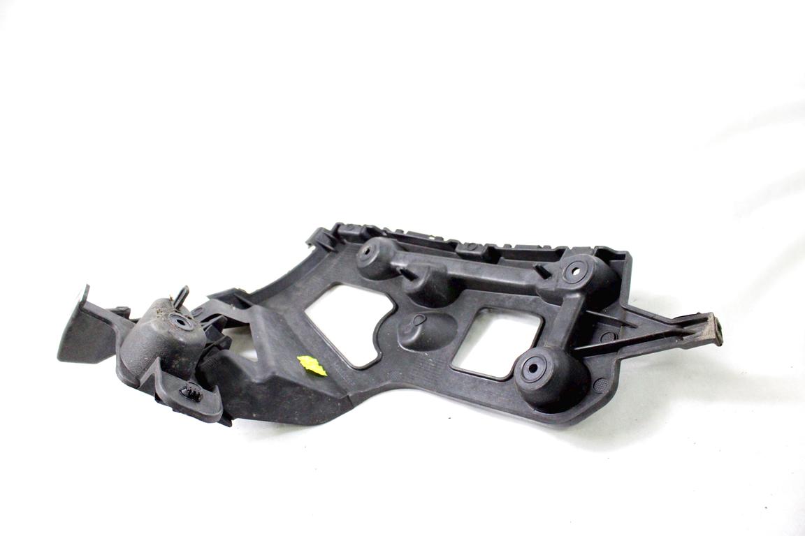 852233250R SUPPORTO PARAURTI POSTERIORE LATO SINISTRO RENAULT CAPTUR 1.5 D 66KW 5M 5P (2016) RICAMBIO USATO