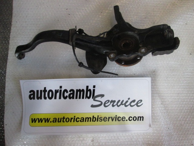 VRTLJIVI LEZAJ DESNO / PESTO KOLESA Z LEZAJEM SPREDAJ OEM N. 60563372 ORIGINAL REZERVNI DEL ALFA ROMEO 156 932 BER/SW (1997 - 03/2000)DIESEL LETNIK 1999