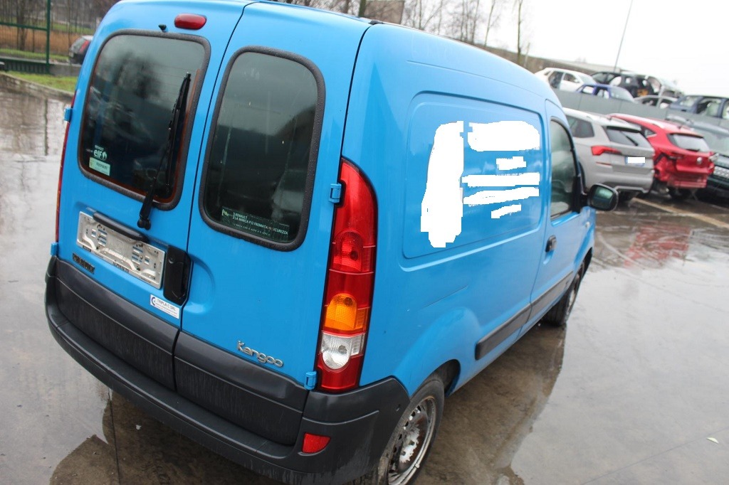 RENAULT KANGOO 1.5 D 45KW 5M 5P (2007) RICAMBI USATI AUTO IN PIAZZALE 