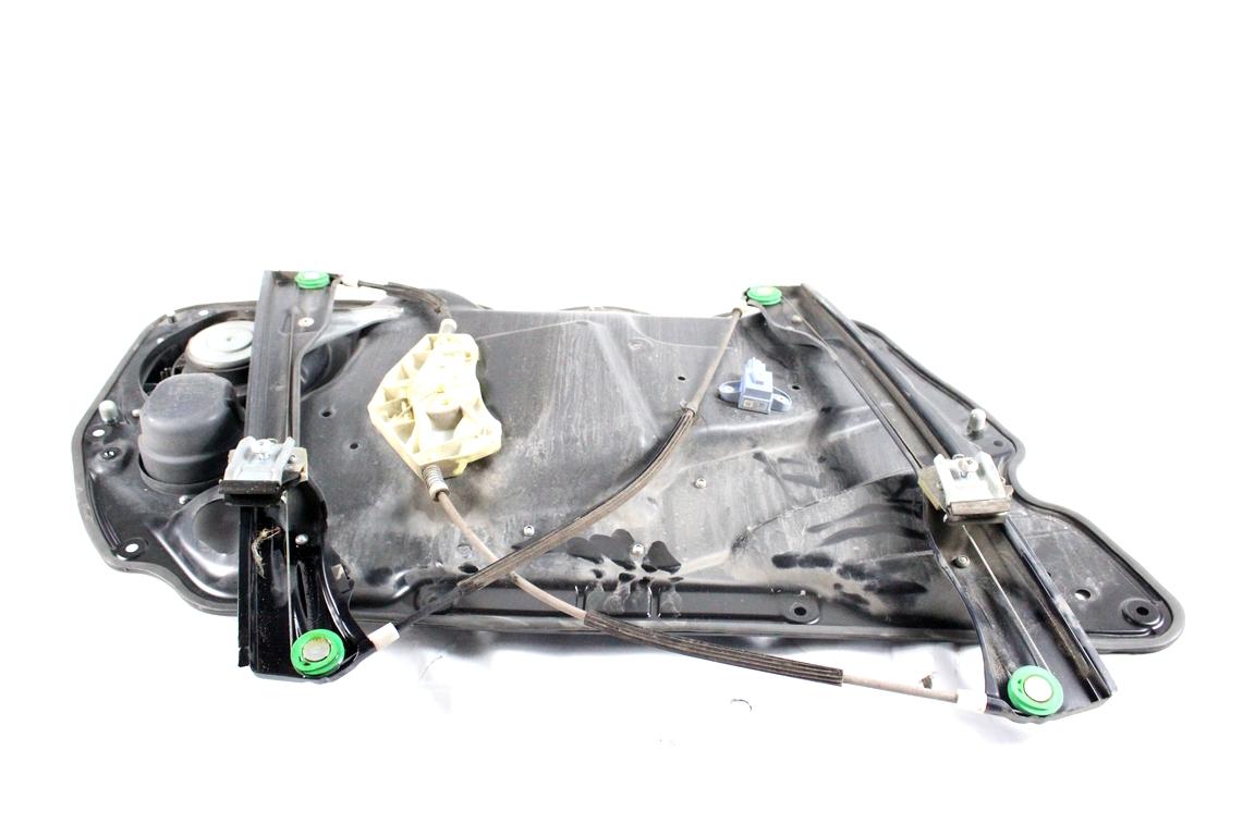 3C1837462H MOTORINO MECCANISMO ALZA-VETRO ALZA-CRISTALLO PORTA ANTERIORE DESTRA VOLKSWAGEN PASSAT SW 2.0 D 103KW 6M 5P (2008) RICAMBIO USATO 1K0959702Q 1K0959792M