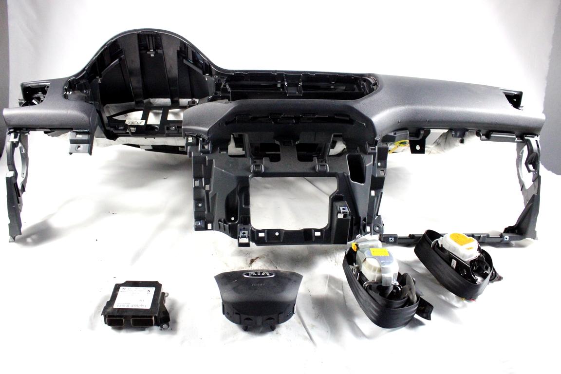 95910-1W510 KIT AIRBAG KIA RIO 1.4 D 66KW 6M 5P (2015) RICAMBIO USATO CON PRETENSIONATORI CINTURE DI SICUREZZA, CENTRALINA AIRBAG, AIRBAG VOLANTE GUIDATORE, AIRBAG PASSEGGERO, CRUSCOTTO 569001W100HU