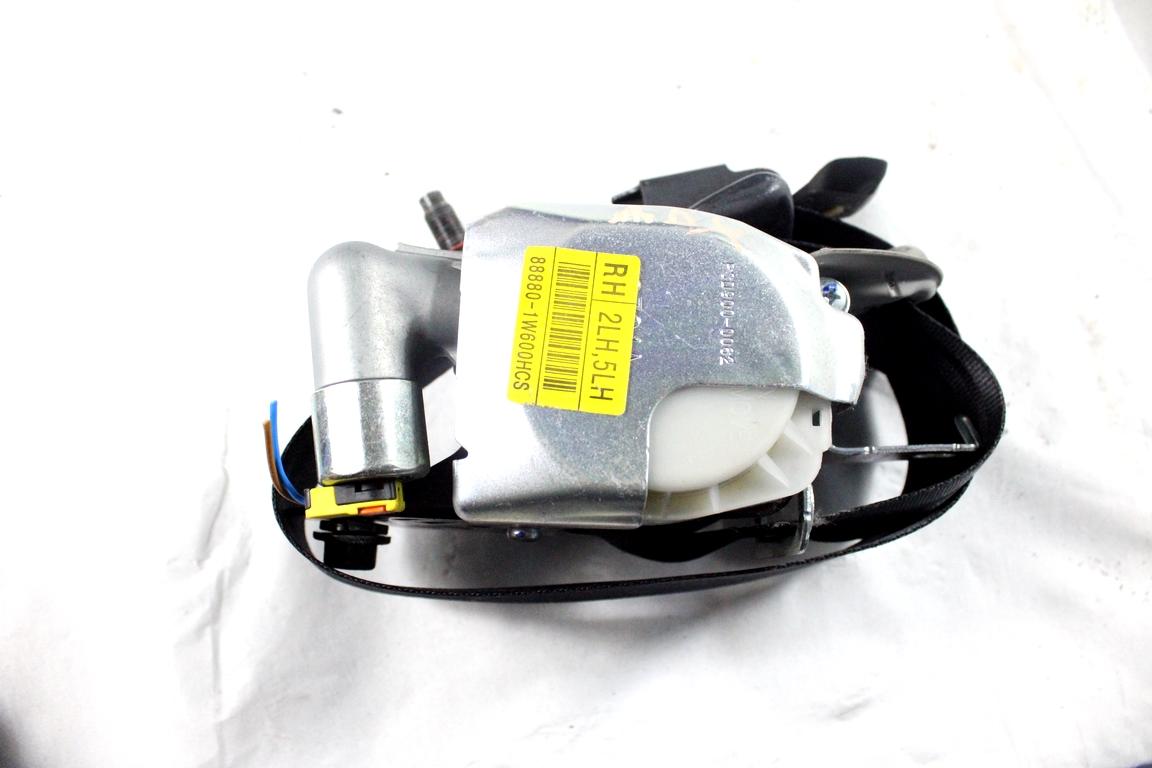 95910-1W510 KIT AIRBAG KIA RIO 1.4 D 66KW 6M 5P (2015) RICAMBIO USATO CON PRETENSIONATORI CINTURE DI SICUREZZA, CENTRALINA AIRBAG, AIRBAG VOLANTE GUIDATORE, AIRBAG PASSEGGERO, CRUSCOTTO 569001W100HU