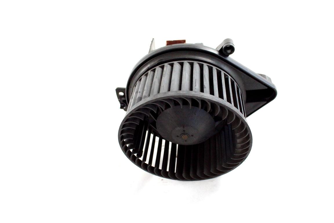 8E1820021E MOTORINO VENTOLA VENTILAZIONE ABITACOLO AUDI A4 SW 1.9 D 96KW 6M 5P (2004) RICAMBIO USATO