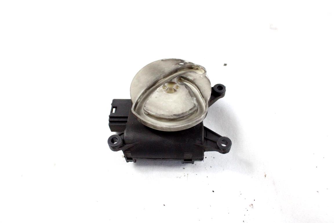 8E1820511C MOTORINO SCATOLA RISCALDAMENTO AUDI A4 SW 1.9 D 96KW 6M 5P (2004) RICAMBIO USATO 0132801302