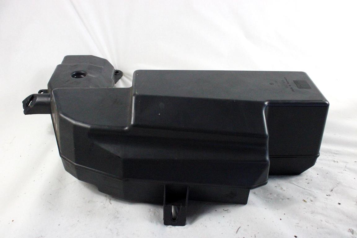 8E9035382 CASSA ALTOPARLANTE SUBWOOFER AUDI A4 SW 1.9 D 96KW 6M 5P (2004) RICAMBIO USATO