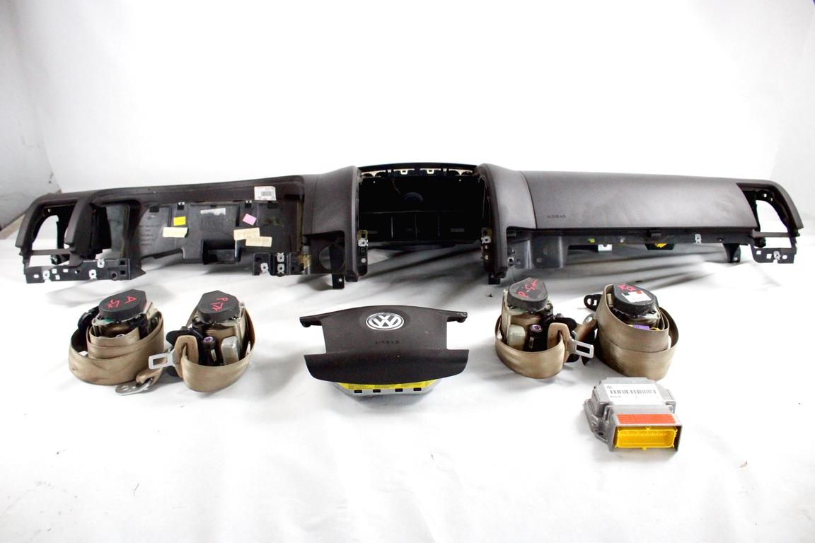 7L0959655 KIT AIRBAG VOLKSWAGEN TOUAREG 3.0 D 4X4 165KW AUT 5P (2007) RICAMBIO USATO CON CENTRALINA IRBAG, AIRBAG VOLANTE, AIRBAG PASSEGGERO, PRETENSIONATORI CINTURE DI SICUREZZA 7L6880201EG 7L6857805 7L0880202E