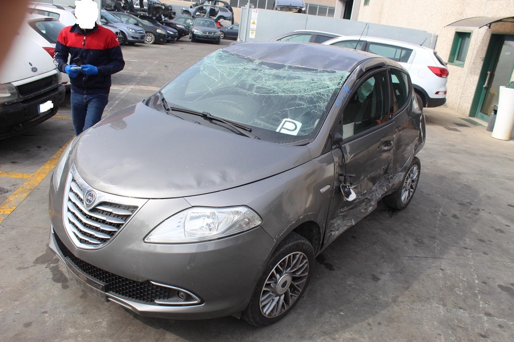 LANCIA YPSILON 1.2 G 51KW 5M 5P (2012) RICAMBI IN MAGAZZINO