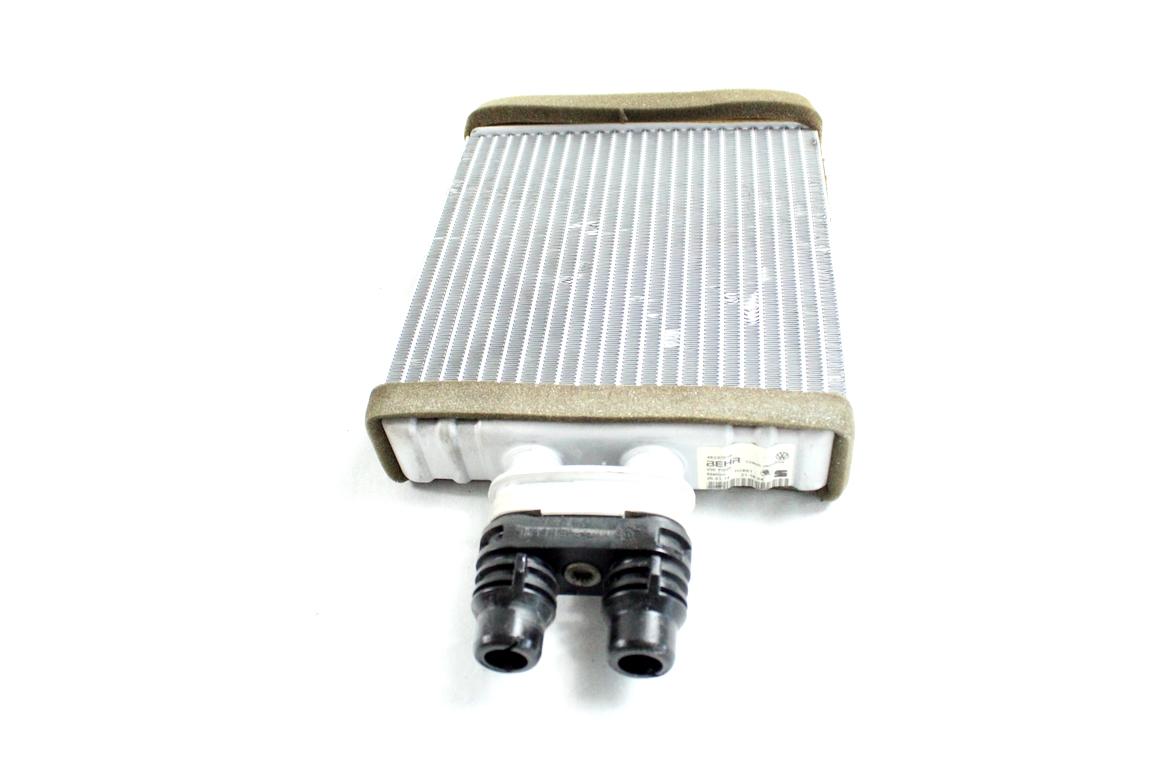 6R0819031 TERMOSCAMBIATORE RISCALDAMENTO SKODA RAPID 1.6 D 66KW 5M 5P (2014) RICAMBIO USATO