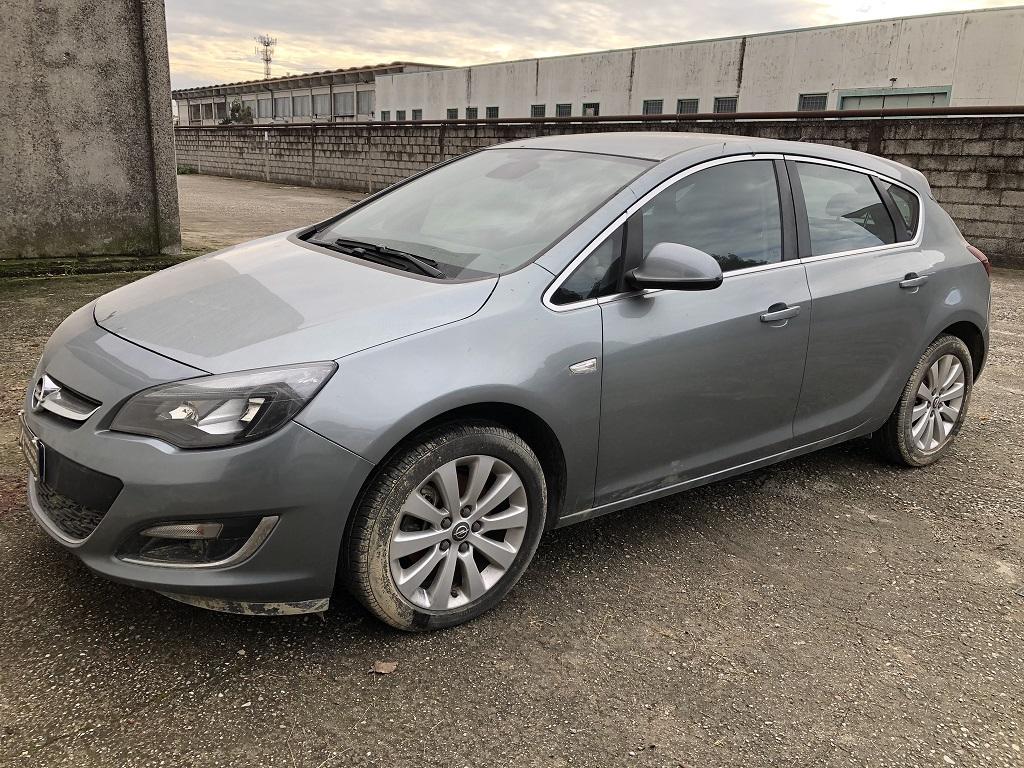 OPEL ASTRA J 1.6 D 100KW 6M 5P (2015) RICAMBI IN MAGAZZINO