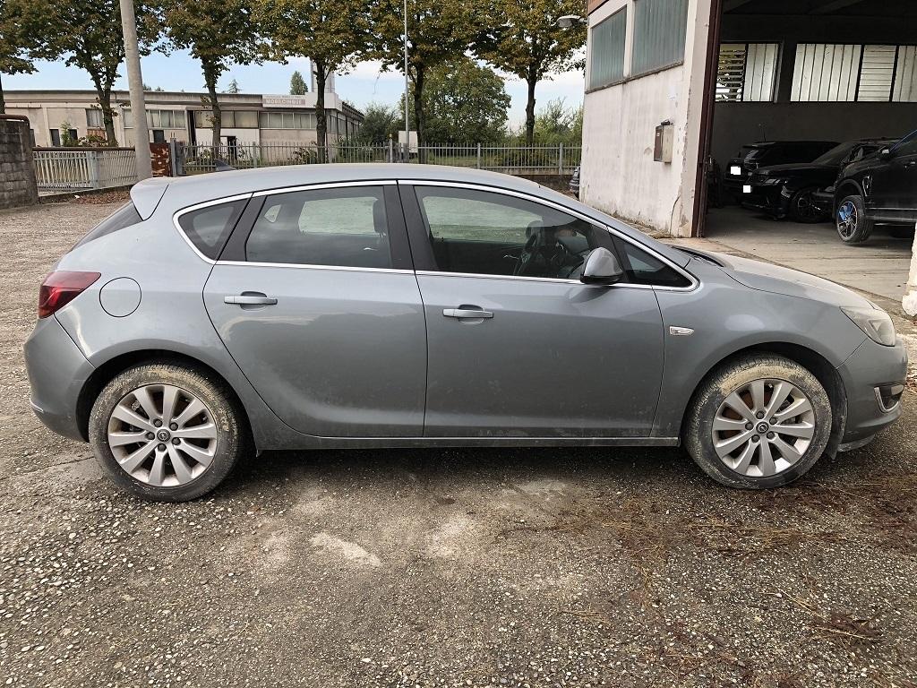 OPEL ASTRA J 1.6 D 100KW 6M 5P (2015) RICAMBI IN MAGAZZINO