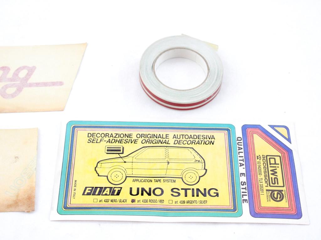 KIT MODANATURE LATERALI ADESIVE "STING" FIAT UNO 1.1 41KW 5M B 5P (1991) RICAMBIO NUOVO