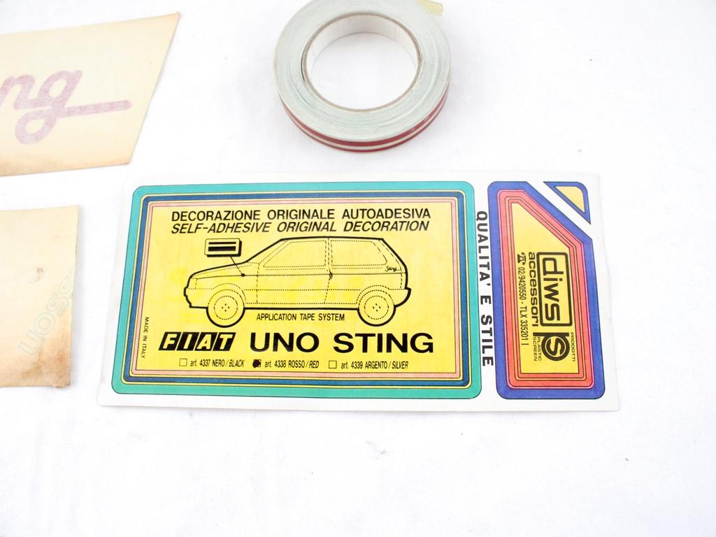 KIT MODANATURE LATERALI ADESIVE "STING" FIAT UNO 1.1 41KW 5M B 5P (1991) RICAMBIO NUOVO