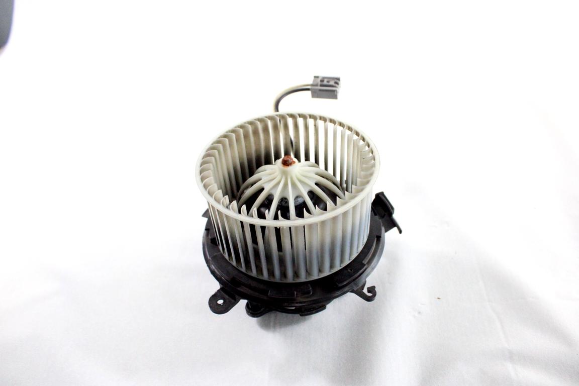 13276230 MOTORINO VENTOLA VENTILAZIONE ABITACOLO OPEL ASTRA J 1.6 D 100KW 6M 5P (2015) RICAMBIO USATO