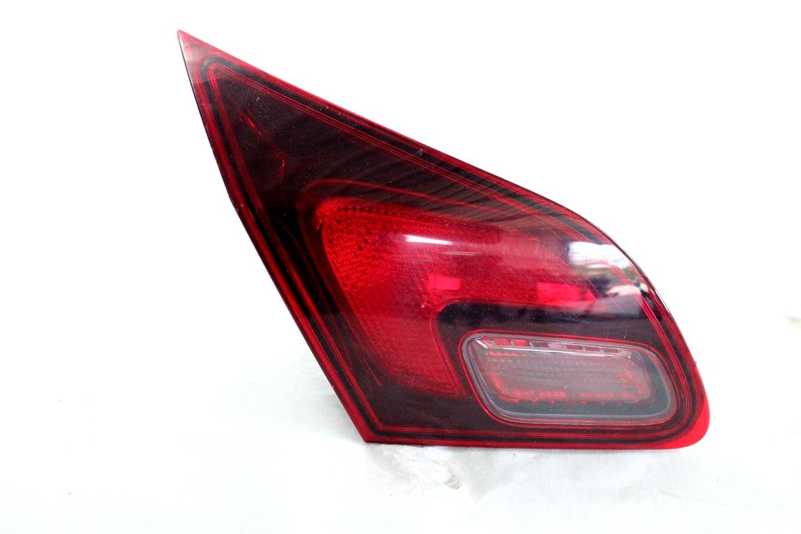 13360786 FARO FANALE POSTERIORE SINISTRO PARTE INTERNA OPEL ASTRA J 1.6 D 100KW 6M 5P (2015) RICAMBIO USATO