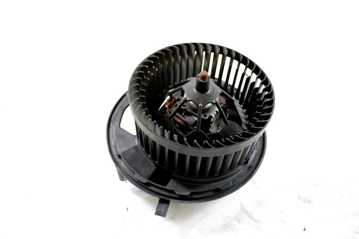 5Q1819021A MOTORINO VENTOLA VENTILAZIONE ABITACOLO VOLKSWAGEN GOLF 7 1.6 D 66KW 5M 5P (2014) RICAMBIO USATO