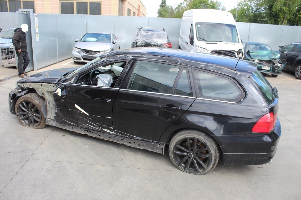 BMW SERIE 3 318 D E91 SW 2.0 D 105KW 6M 5P (2011) RICAMBI IN MAGAZZINO