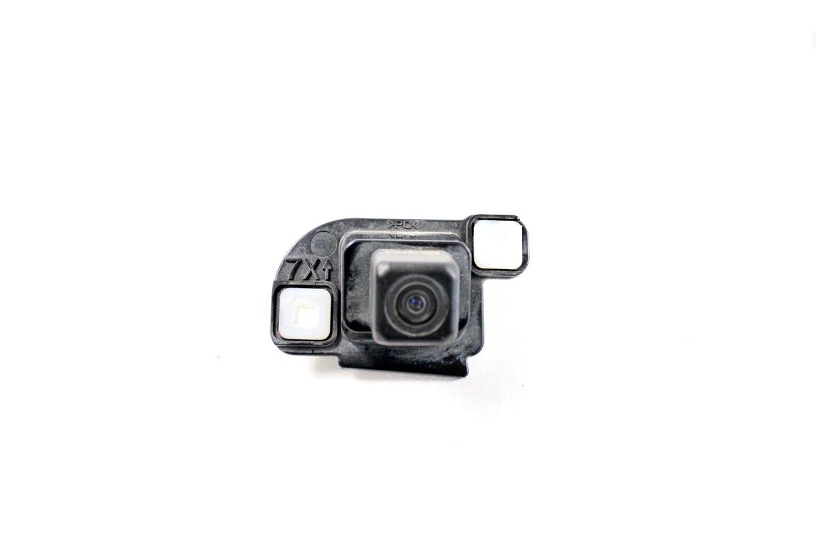 86790-K0010 RETROCAMERA TELECAMERA POSTERIORE TOYOTA YARIS P21 1.5 I 68KW AUT 5P (2021) RICAMBIO USATO