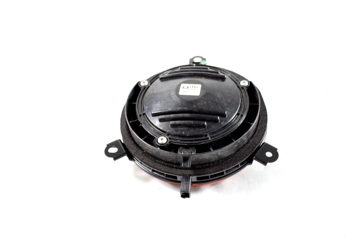 86150-K0010 CASSA ALTOPARLANTE PORTA ANTERIORE TOYOTA YARIS P21 1.5 I 68KW AUT 5P (2021) RICAMBIO USATO