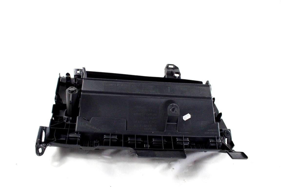 55550-K0030 CASSETTO PORTAOGGETTI CRUSCOTTO LATO DESTRO TOYOTA YARIS P21 1.5 I 68KW AUT 5P (2021) RICAMBIO USATO