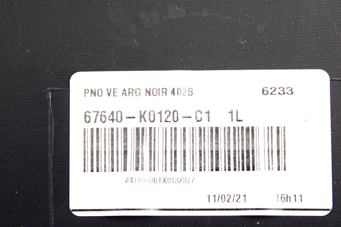 67640-K0120-C1 PANNELLO INTERNO PORTA POSTERIORE SINISTRA TOYOTA YARIS P21 1.5 I 68KW AUT 5P (2021) RICAMBIO USATO