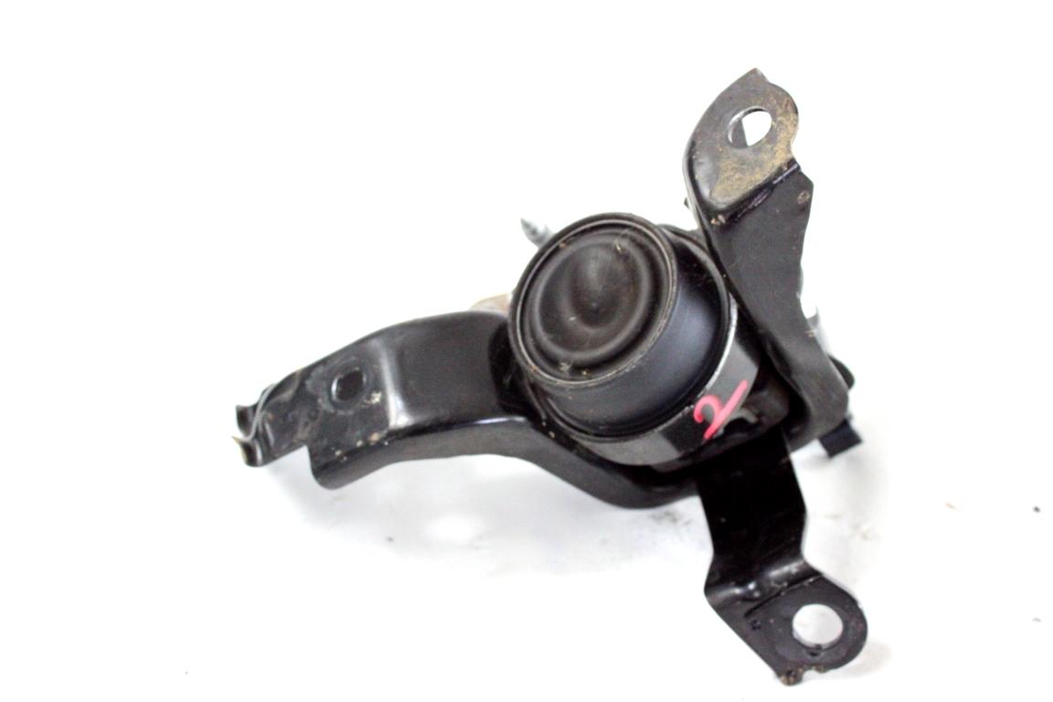 12305K0050 SUPPORTO MOTORE TOYOTA YARIS P21 1.5 I 68KW AUT 5P (2021) RICAMBIO USATO