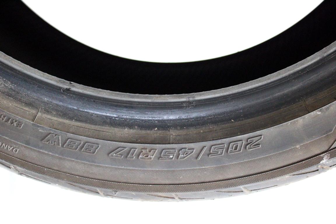 205/45 R17 88W XL YOKOHAMA ADVAN FLEVA 7.24MM A3922 PNEUMATICO ESTIVO (QUANTITA' 2 GOMME)