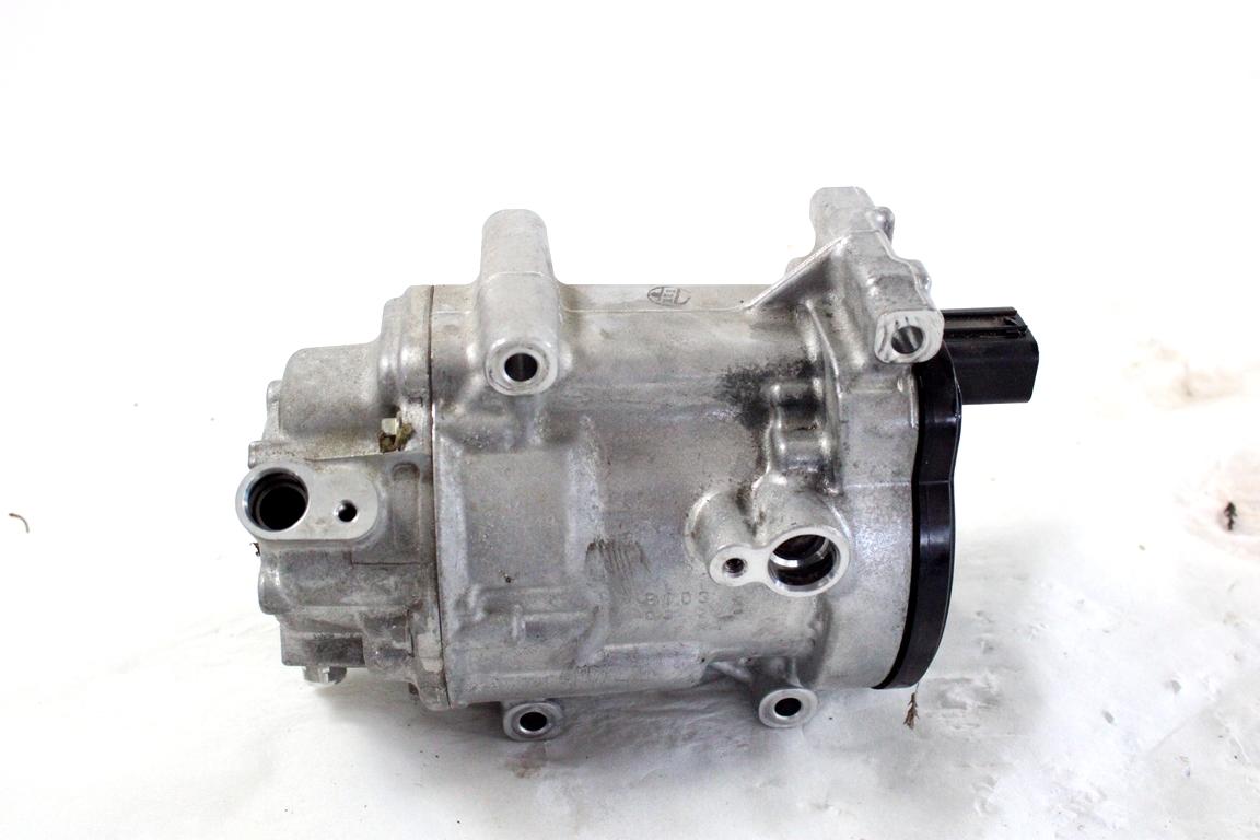 88370K0010 COMPRESSORE CLIMATIZZATORE CLIMA A/C TOYOTA YARIS P21 1.5 I 68KW AUT 5P (2021) RICAMBIO USATO 042400-0740