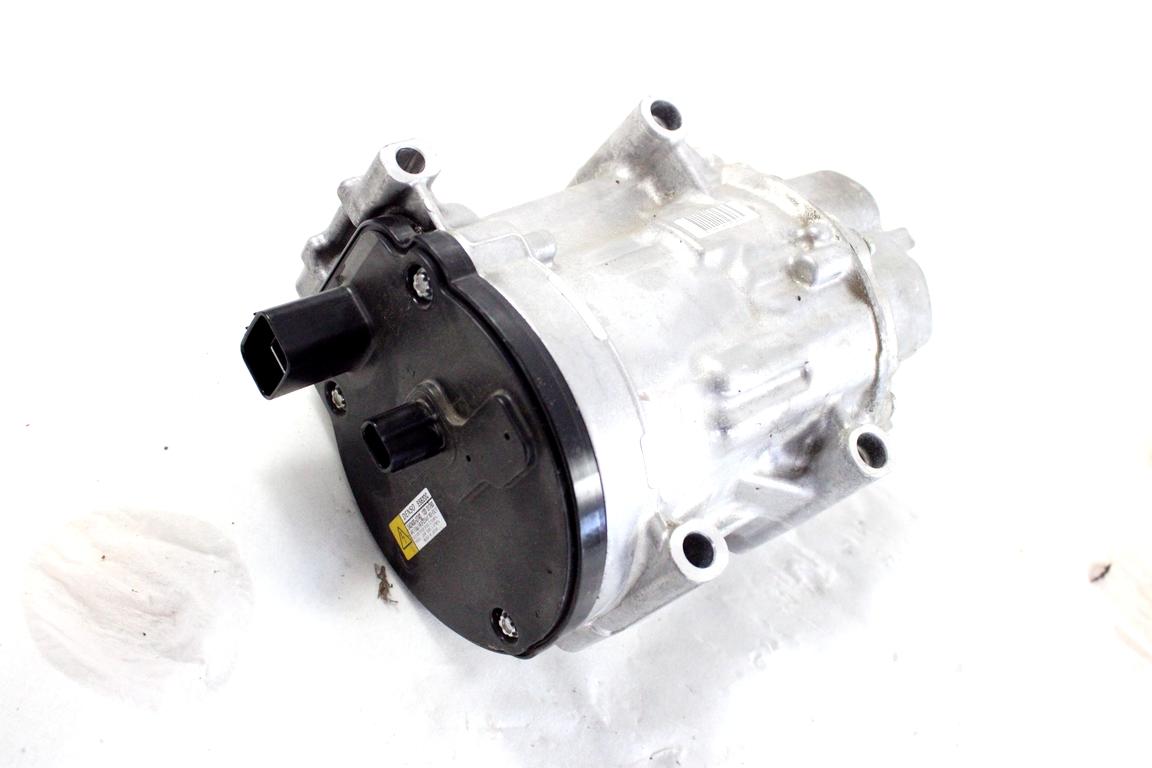 88370K0010 COMPRESSORE CLIMATIZZATORE CLIMA A/C TOYOTA YARIS P21 1.5 I 68KW AUT 5P (2021) RICAMBIO USATO 042400-0740