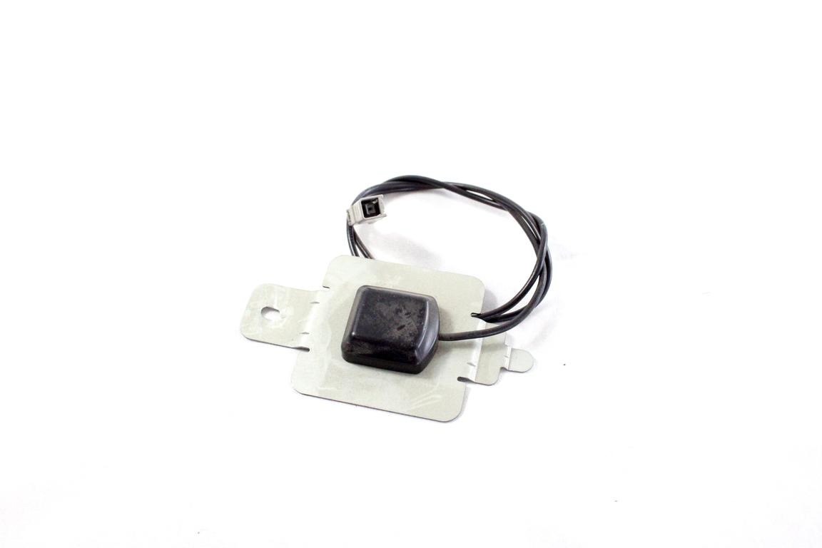 1X43-10E921-AB ANTENNA GPS SISTEMA DI NAVIGAZIONE SATELLITARE JAGUAR X-TYPE 2.5 B 143KW 5M 5P (2006) RICAMBIO USATO