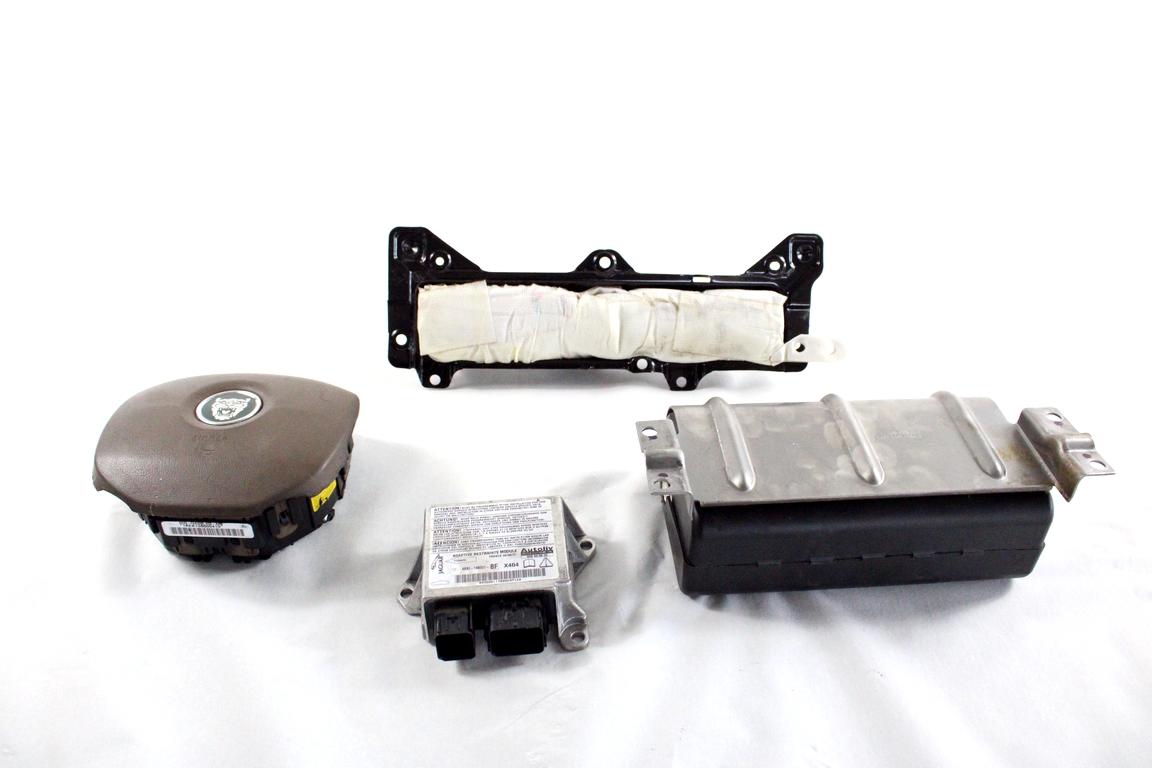 4X43-14B321-BF KIT AIRBAG JAGUAR X-TYPE 2.5 B 143KW 5M 5P (2006) RICAMBIO USATO CON CENTRALINA AIRBAG, AIRBAG VOLANTE GUIDATORE, AIRBAG PASSEGGERO, AIRBAG GINOCCHIA 4X43-F042B85-AG0 1X43-F044A74-AG