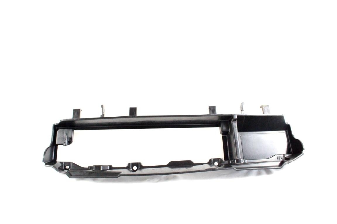 72433-79S0 DEFLETTORE CONDOTTO ARIA RIVESTIMENTO ANTERIORE SUZUKI SWIFT 1.2 B 4X4 61KW 5M 5P (2021) RICAMBIO USATO