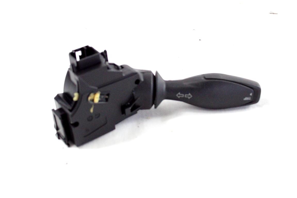 8A6T-13335-BC DEVIOLUCI GRUPPO DI COMANDO LUCI FORD FIESTA 1.4 D 51KW 5M 5P (2012) RICAMBIO USATO