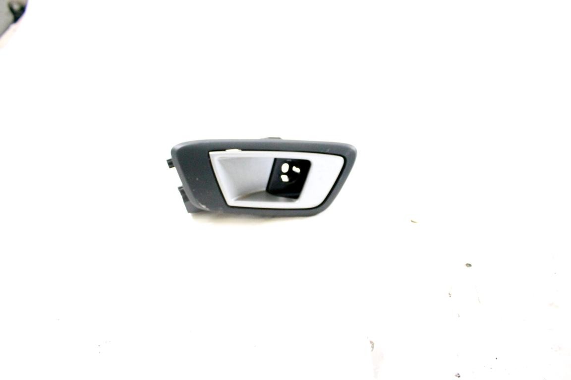 8A61-A22601-CEW MANIGLIA INTERNA PORTA POSTERIORE SINISTRA FORD FIESTA 1.4 D 51KW 5M 5P (2012) RICAMBIO USATO