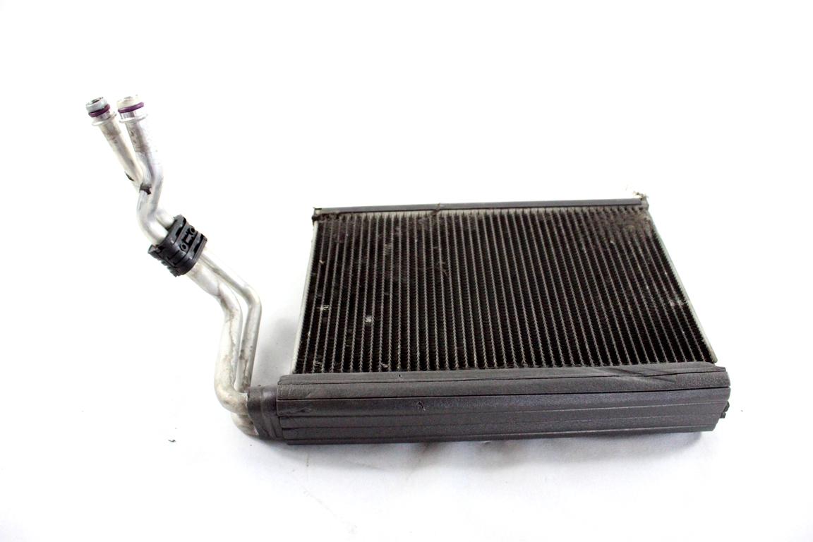 64119179802 EVAPORATORE RADIATORE CLIMATIZZATORE CLIMA A/C BMW SERIE 3 318 D E91 SW 2.0 D 105KW 6M 5P (2011) RICAMBIO USATO