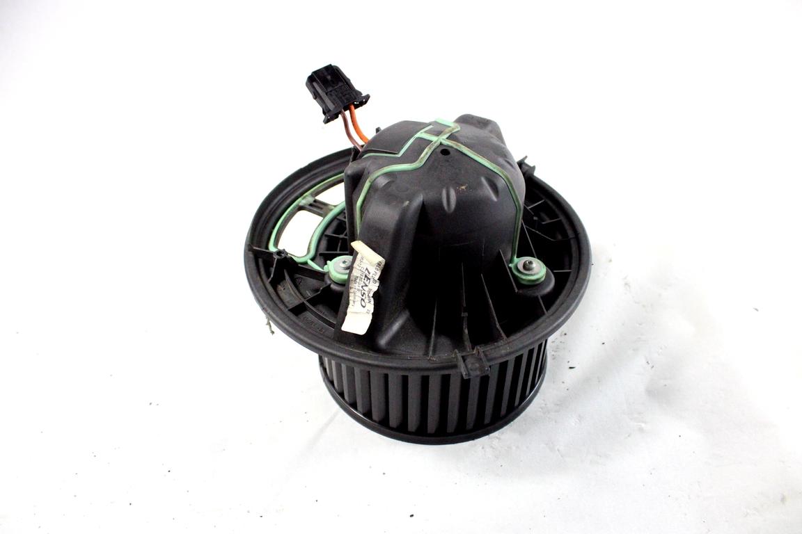 64116933663 MOTORINO VENTOLA VENTILAZIONE ABITACOLO BMW SERIE 3 318 D E91 SW 2.0 D 105KW 6M 5P (2011) RICAMBIO USATO CZ116360-0372