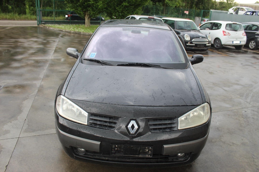 RENAULT MEGANE 1.5 D 60KW 5M 5P (2003) RICAMBI IN MAGAZZINO