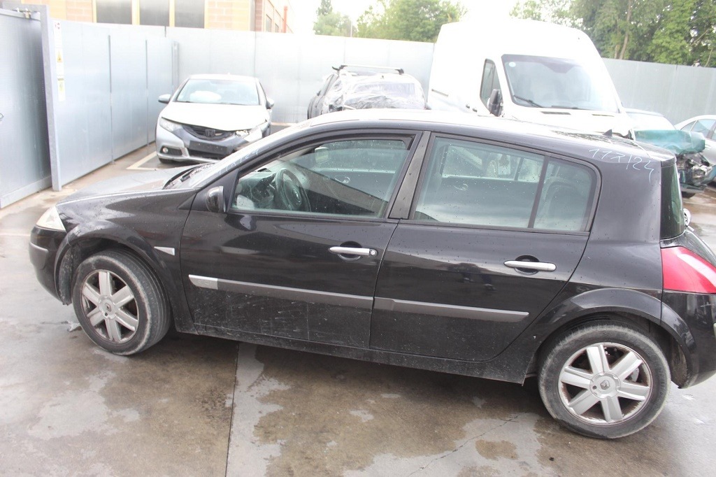 RENAULT MEGANE 1.5 D 60KW 5M 5P (2003) RICAMBI IN MAGAZZINO