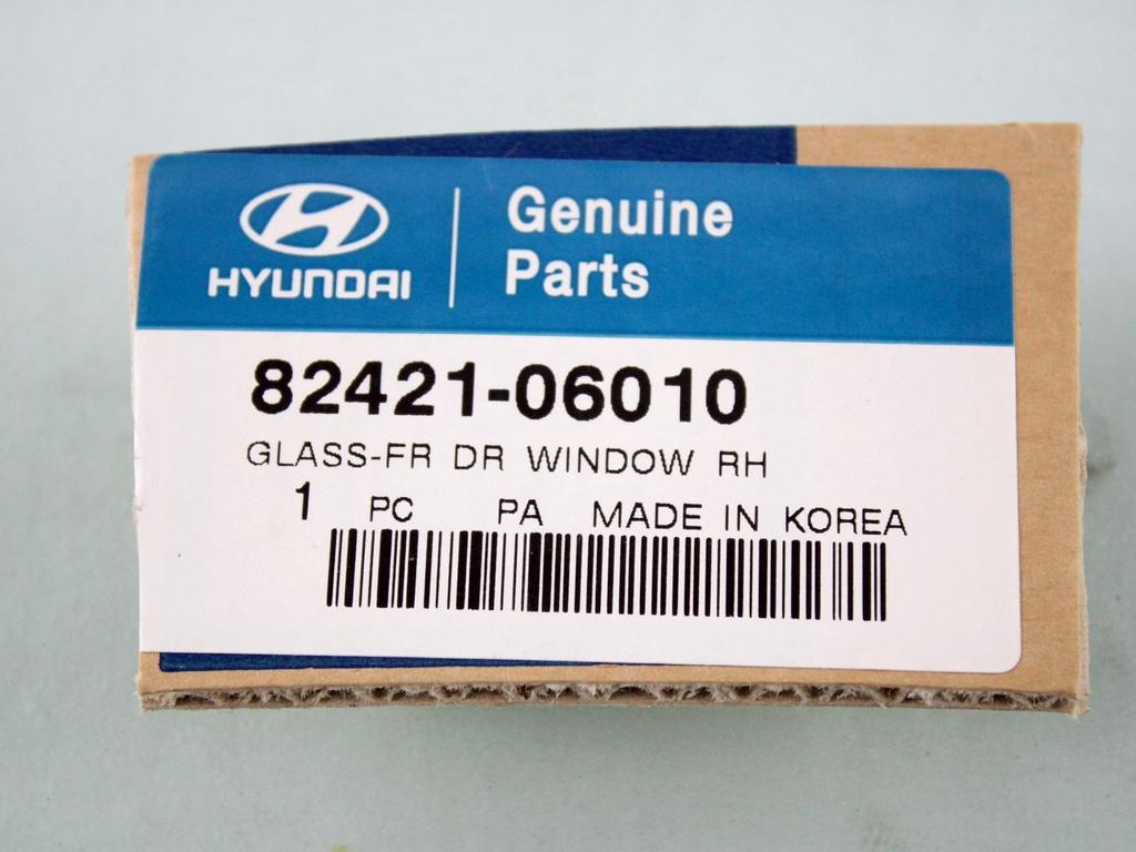 82421-06010 VETRO SCENDENTE PORTA ANTERIORE DESTRA HYUNDAI ATOS 1.0 B (2003) RICAMBIO NUOVO